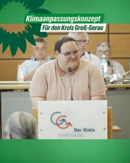 Kreistag Groß-Gerau beschließt Klimaanpassungskonzept ✅

🌡️ Die aktuellen Temperaturen und wiederkehrenden Hitzeperioden führen uns allen erneut eindrucksvoll vor Augen, dass die Klimakrise längst keine ferne Zukunft mehr ist. Sie ist Realität – auch hier bei uns im Kreis Groß-Gerau.

Es braucht beides: Konsequenten Klimaschutz und Klimaanpassung
🌍 Klimaschutz bekämpft die Ursachen der Klimakrise.
🌳 Klimaanpassung schützt die Menschen vor ihren Folgen.
Genau deshalb haben wir im Kreistag das Klimaanpassungskonzept für den Kreis Groß-Gerau beschlossen.
Dabei geht es ganz konkret um mehr Hitzeschutz, klimaresiliente öffentliche Gebäude, ein besseres Regenwassermanagement, mehr Grünflächen und darum, unseren Landkreis widerstandsfähiger gegenüber den Folgen des Klimawandels zu machen.

Gute Kommunalpolitik bedeutet, nicht erst zu handeln, wenn Schäden entstanden sind, sondern Verantwortung zu übernehmen und vorausschauend zu gestalten.
🎥 Im Video seht ihr meine Rede im Kreistag vom 22.06.2026
📖 Mehr Infos findet ihr auf meinder Webseite (Link in Bio)
💬 Mich interessiert eure Meinung: Welche Maßnahmen zur Klimaanpassung sind aus eurer Sicht vor Ort besonders wichtig?